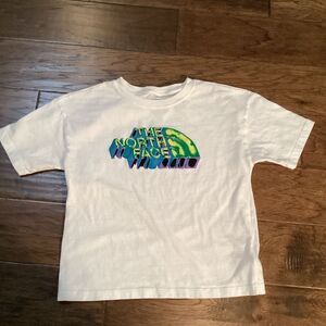 Girls‎ The North Face short sleeved Tee white half-dome large (14-16)